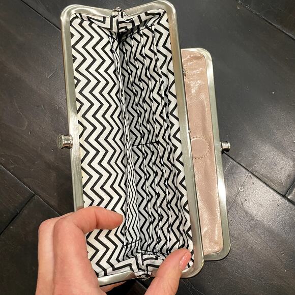 Hobo Lauren Bi Fold Wallet Leather Tan Women's - Picture 5 of 5